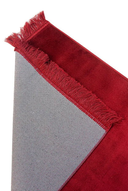 İsme Özel İşlemeli Seccade - Kırmızı