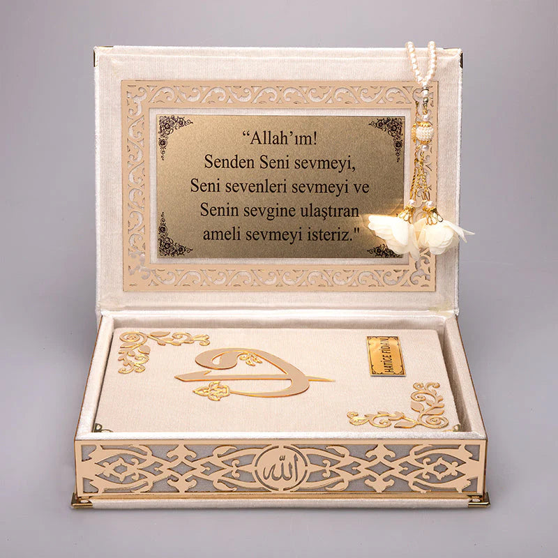 Kadife Kutulu Kur'an (Tesbih Hediyeli) - Beyaz